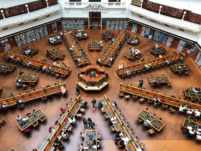 İngilizcede "Sıcak Sohbet" Nasıl İfade Edilir?